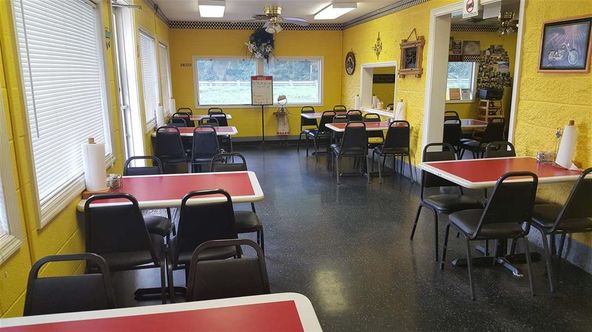 252 N Main St, Calvert City, KY 42029
